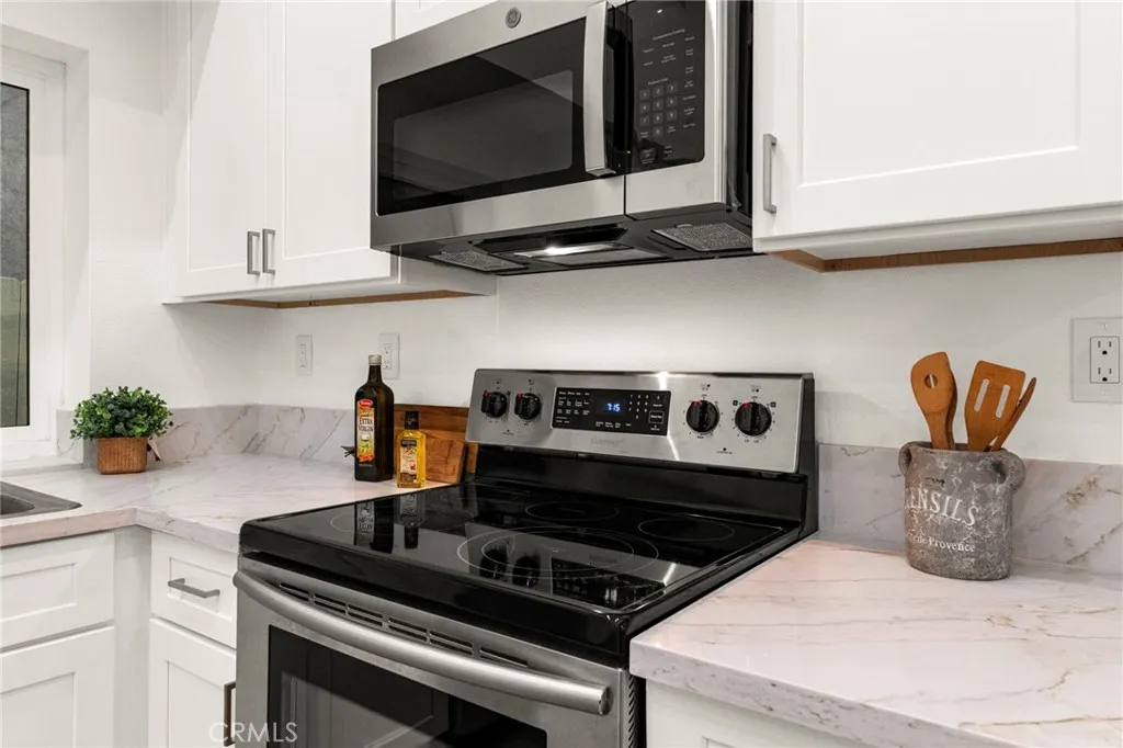 https://cdn.realtyfeed.com/cdn/127/306455046/bf6b207c99a84ab84f9ae96cd1ae5836.webp