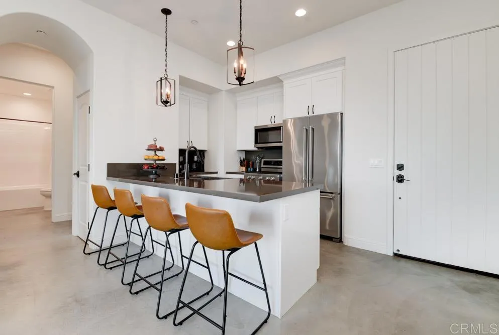 https://cdn.realtyfeed.com/cdn/127/306455057/4c55608ab83df6ad6a5a33cbbd43d2cd.webp