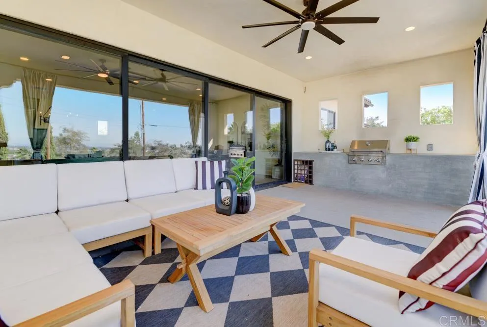 https://cdn.realtyfeed.com/cdn/127/306455057/a9e69f8cda61e81aff7f8eb13fe0bc70.webp