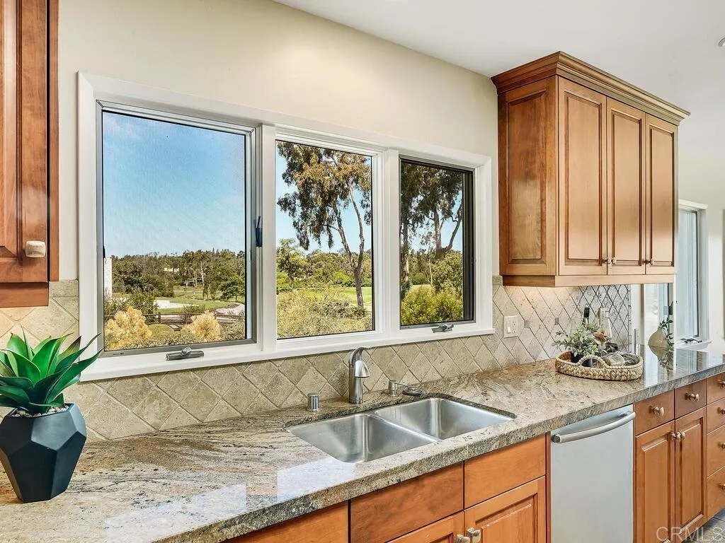 https://cdn.realtyfeed.com/cdn/127/306455152/d2348f8665080f02f222ad29592ec1b1.webp