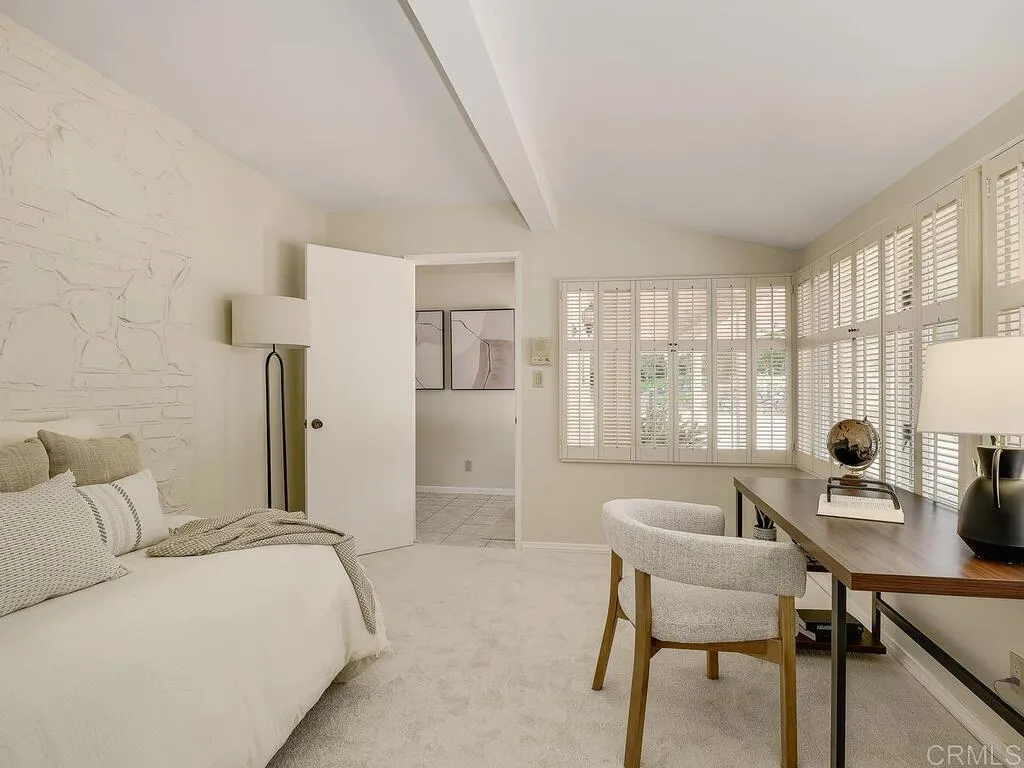 https://cdn.realtyfeed.com/cdn/127/306455152/e215f94d1f4a7d9e37c721477b397c54.webp