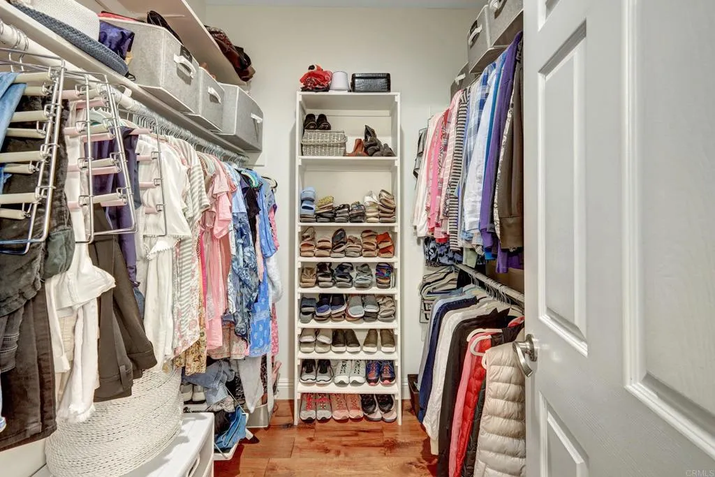 https://cdn.realtyfeed.com/cdn/127/306455456/4655de6d7ef61f77ba5a9b542b489fd2.webp