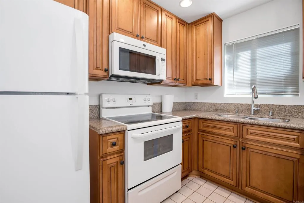 https://cdn.realtyfeed.com/cdn/127/306455557/7efe8b34b893e5f963b49235b7e190b0.webp