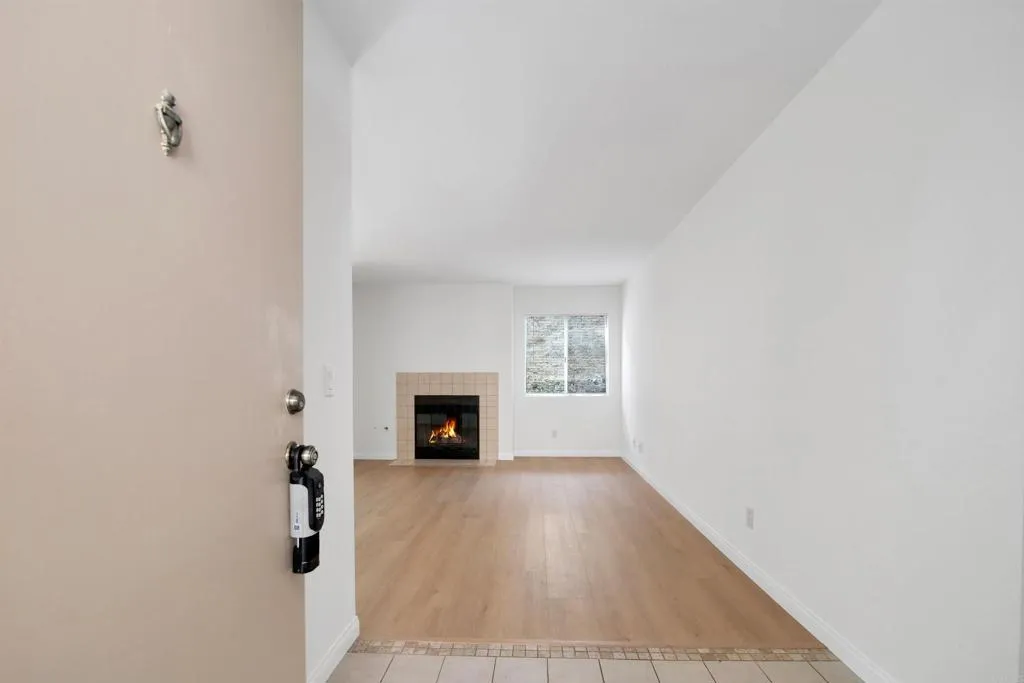 https://cdn.realtyfeed.com/cdn/127/306455557/91039b266660a407ea7aa323394c5d62.webp