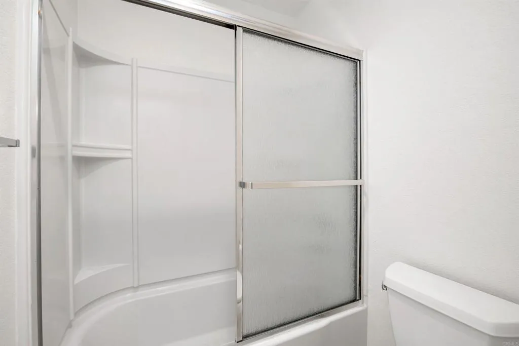 https://cdn.realtyfeed.com/cdn/127/306455557/997d53b829868459a96dfbd6f38c697f.webp