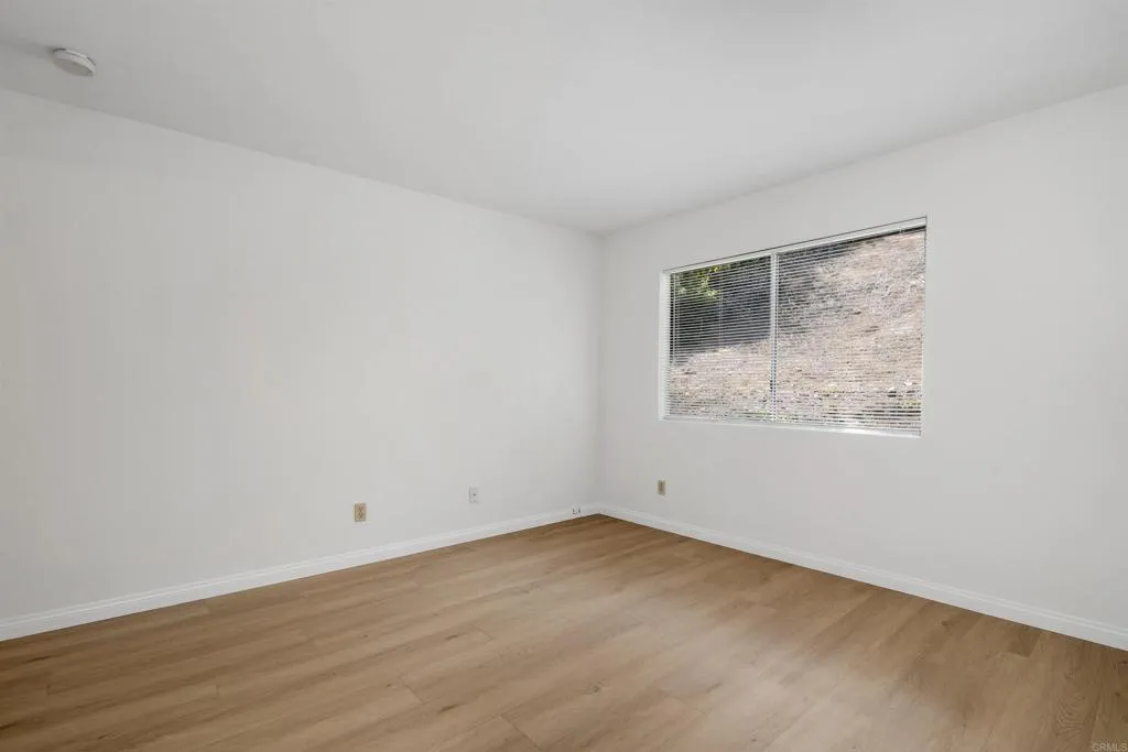 https://cdn.realtyfeed.com/cdn/127/306455557/acaa0a313e533f7630b858dc957f5189.webp