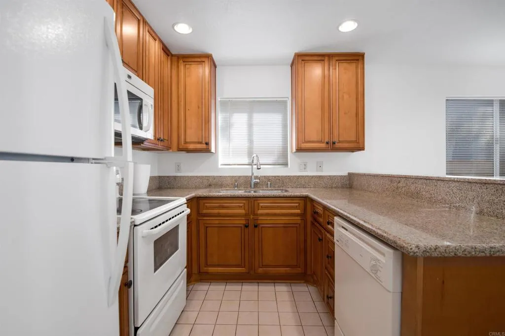 https://cdn.realtyfeed.com/cdn/127/306455557/eb888110914cfcb77faa31b2710a6c46.webp