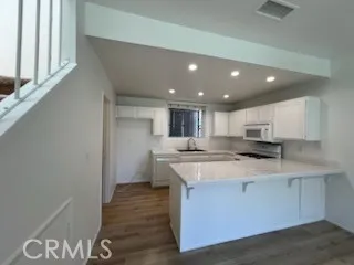 https://cdn.realtyfeed.com/cdn/127/306455598/70e7ba4dbcb3804dc0fb108a7e0e8136.webp