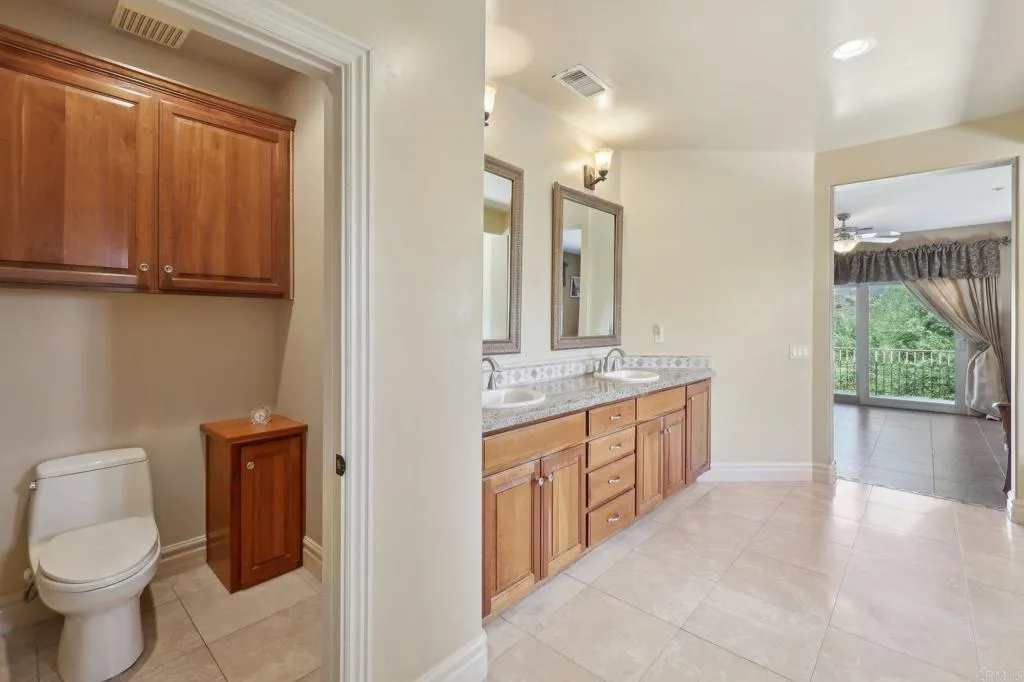 https://cdn.realtyfeed.com/cdn/127/306455638/271e68ca707fb7605d8ffbfc4eb5b65d.webp