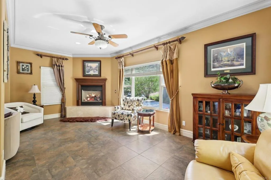 https://cdn.realtyfeed.com/cdn/127/306455638/671ca3146e5a5aa5dfe9e99edf42d07c.webp