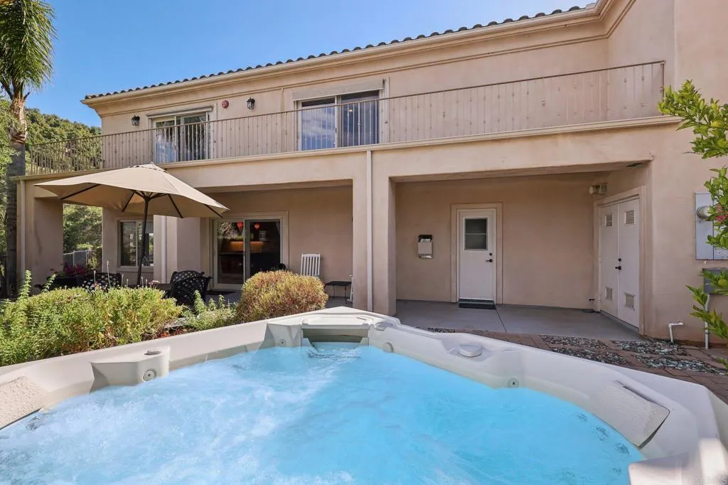 https://cdn.realtyfeed.com/cdn/127/306455638/6b2102c0db8f969e031d2b9de9f301f7.webp