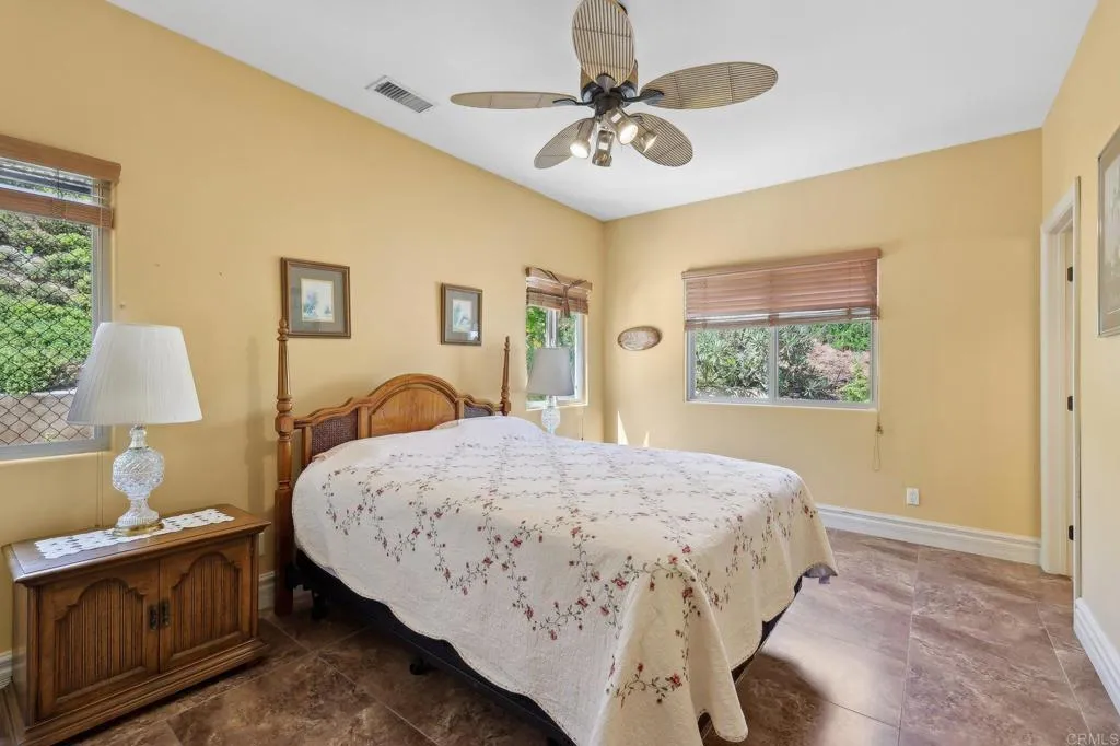 https://cdn.realtyfeed.com/cdn/127/306455638/ec3b6df4b972a7d67b4f523e8ffff94f.webp
