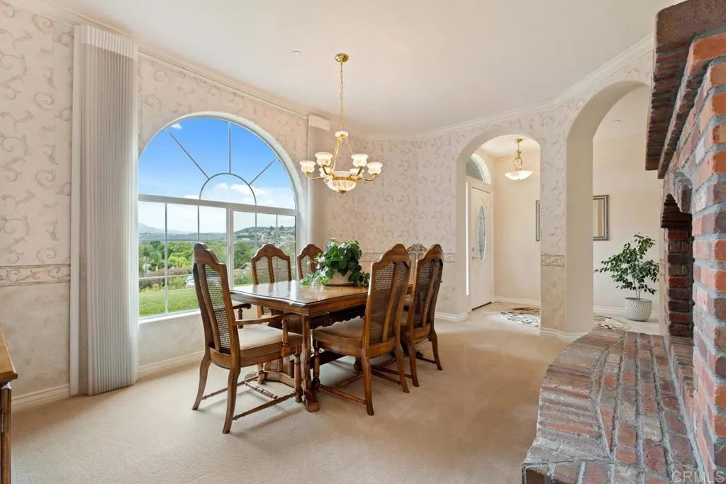 https://cdn.realtyfeed.com/cdn/127/306455662/5fa17798c1364000ae3a7c1e13d12d55.webp