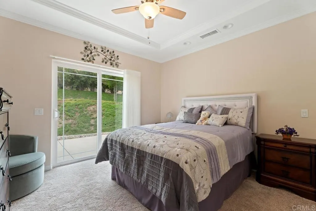 https://cdn.realtyfeed.com/cdn/127/306455662/893ba4d1296e4624843a4e13dd46e8bc.webp