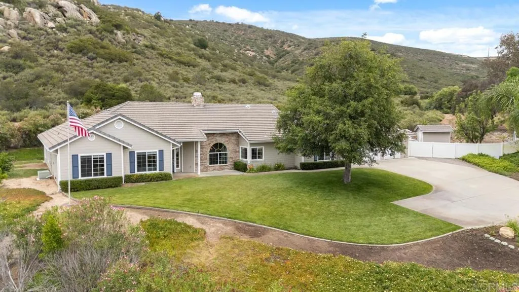 https://cdn.realtyfeed.com/cdn/127/306455662/9b2e86052118e2048433656f2911a0b0.webp
