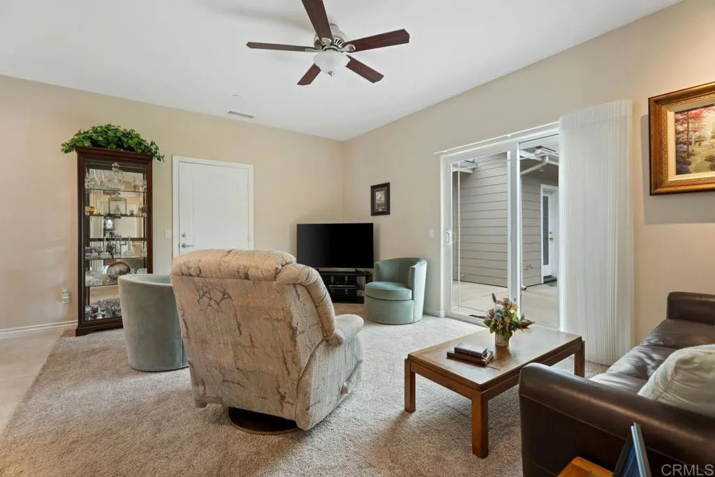 https://cdn.realtyfeed.com/cdn/127/306455662/ee8a41dd9ec47de90c214d18574aed8d.webp