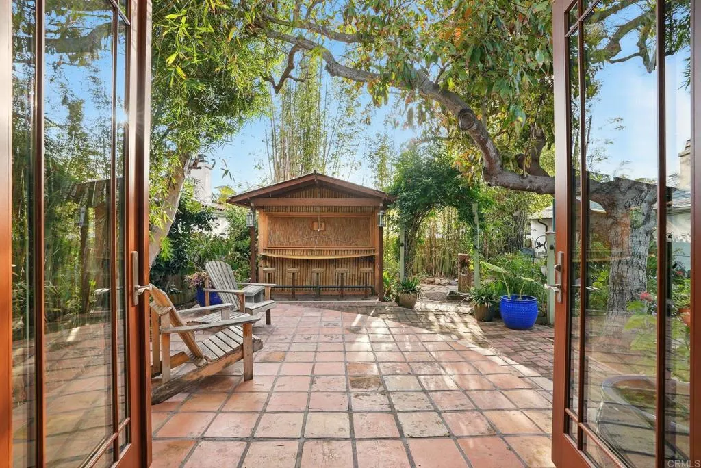 https://cdn.realtyfeed.com/cdn/127/306455847/4be1e4bdc68b03245b689cf0db5a4462.webp