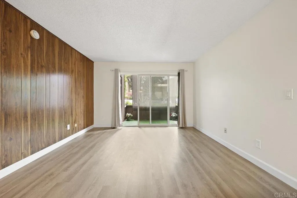 Photo #8: PTP2504049 Listing: Photo #8