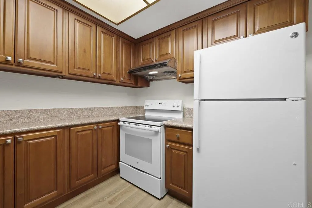 Photo #12: PTP2504049 Listing: Photo #12