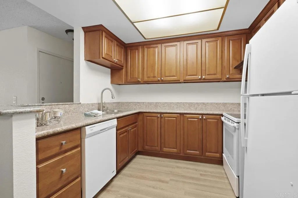 Photo #11: PTP2504049 Listing: Photo #11