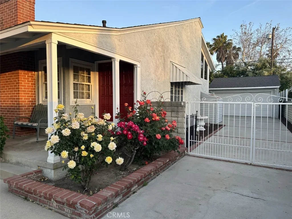 17114 Vose Street, Lake Balboa, CA 91406 - Photo 4 of 21, Lake Balboa, CA