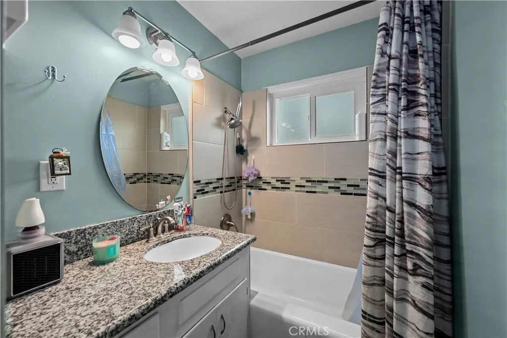 https://cdn.realtyfeed.com/cdn/127/306456506/9b880c39b1188c5f878036c5e969d5a3.webp