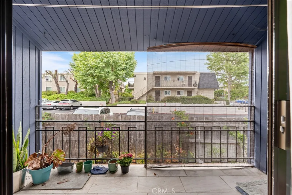 https://cdn.realtyfeed.com/cdn/127/306456576/f595ddbde0d95a08c2e62d16bbafe2e6.webp