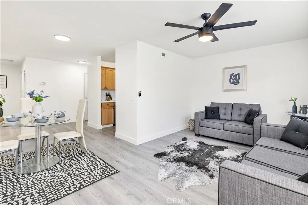 Photo #4: SW25123350 Listing 