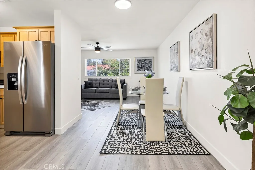 https://cdn.realtyfeed.com/cdn/127/306456666/8a5d8f81d9f9cc29e2f18edb8a806edc.webp