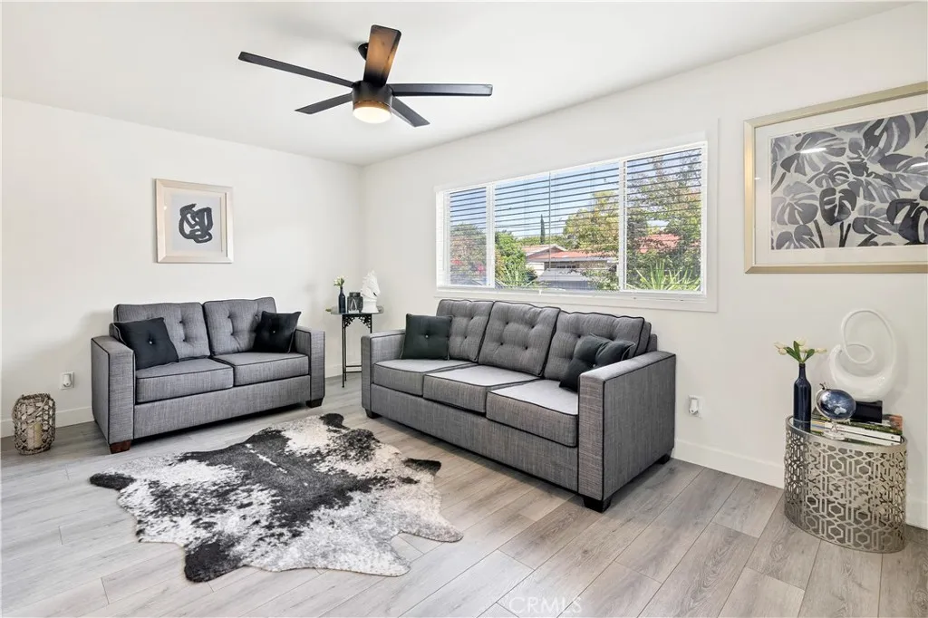 Photo #3: SW25123350 Listing 