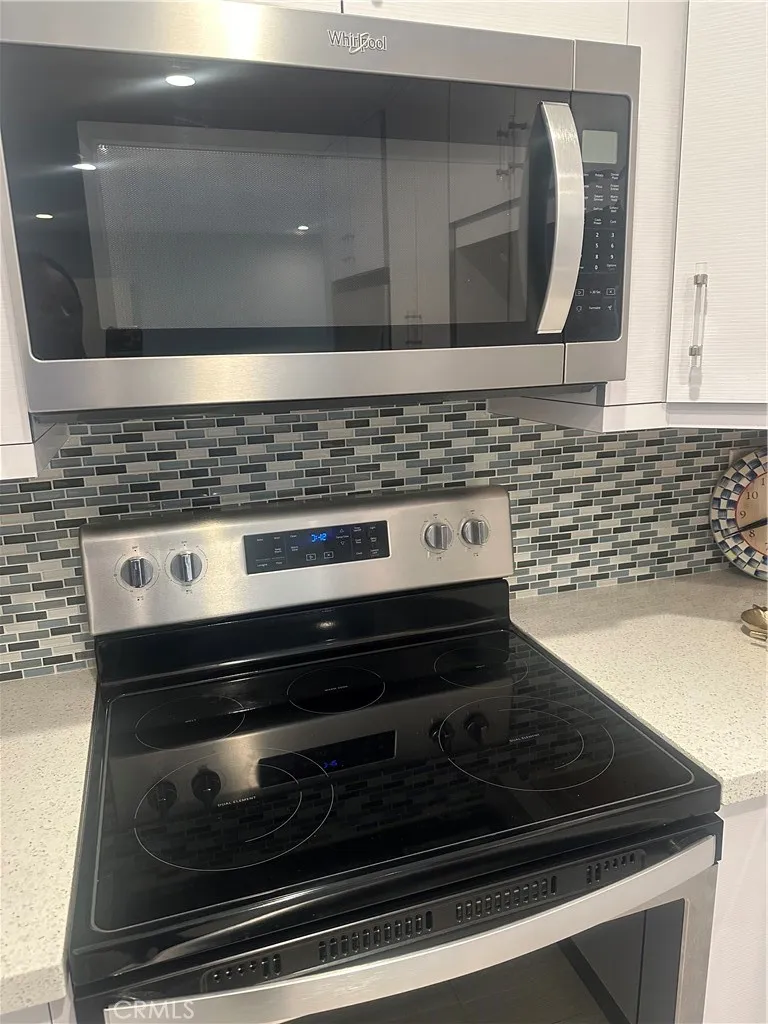 https://cdn.realtyfeed.com/cdn/127/306456856/01f1cf66de017a0472bd8c45aed4515c.webp