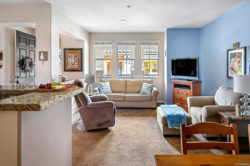 https://cdn.realtyfeed.com/cdn/127/306456936/8666cbbd06cd293fe677b61aad7a8b5e.webp