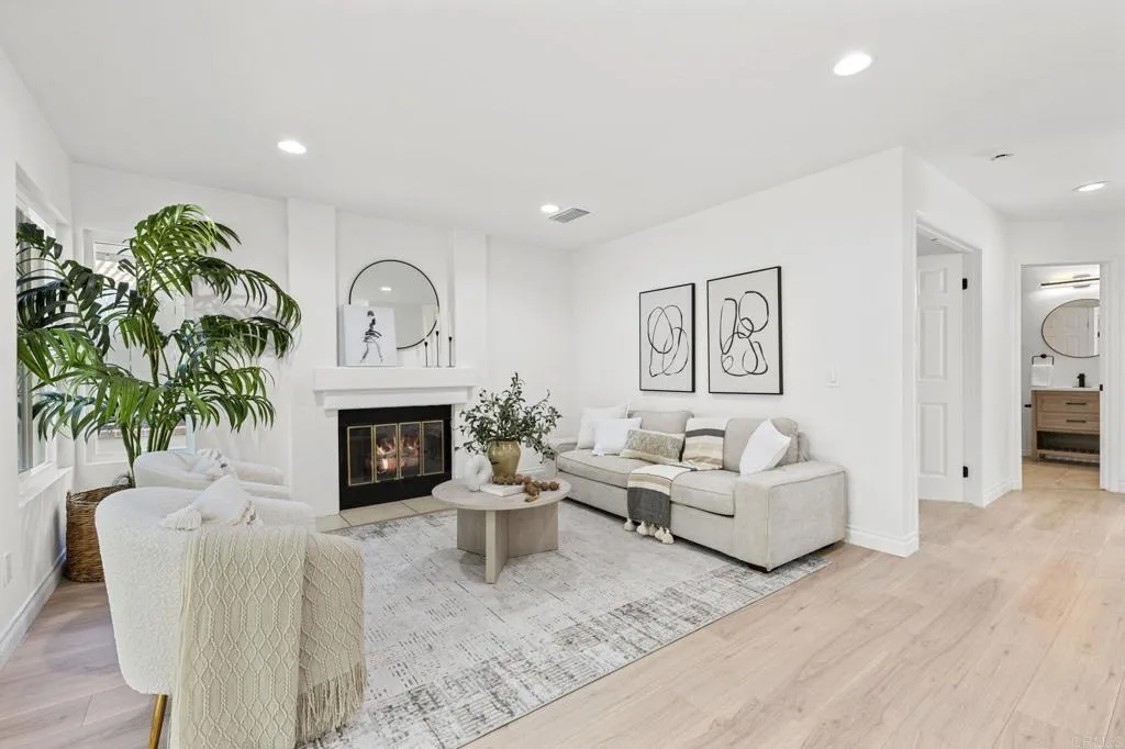https://cdn.realtyfeed.com/cdn/127/306456970/261a3788a21a0484f2ab5c2d1cf86879.webp