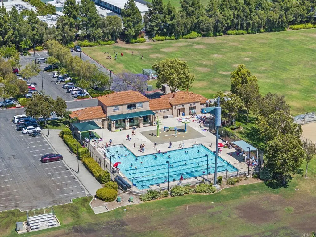 https://cdn.realtyfeed.com/cdn/127/306456970/41b1f01df44df043445ae7bd5f89487c.webp
