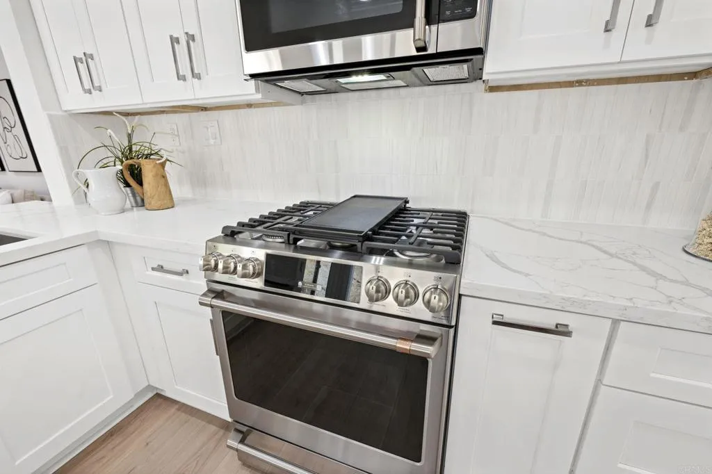 https://cdn.realtyfeed.com/cdn/127/306456970/435b6b501ab44444fdd78baef0924a1e.webp