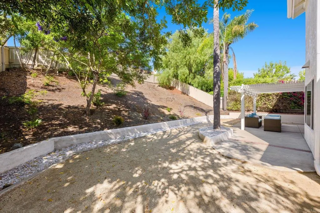 https://cdn.realtyfeed.com/cdn/127/306456970/6d676b1343d8bb62b8fa208e1f848560.webp