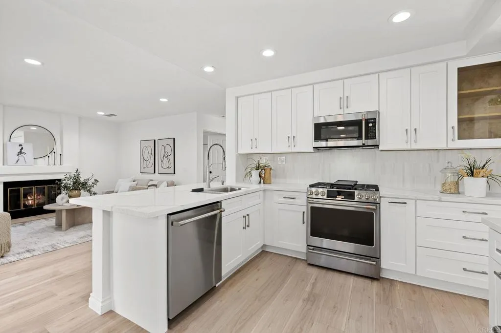 https://cdn.realtyfeed.com/cdn/127/306456970/77e099fcf6af3ac2ae253609023a7783.webp