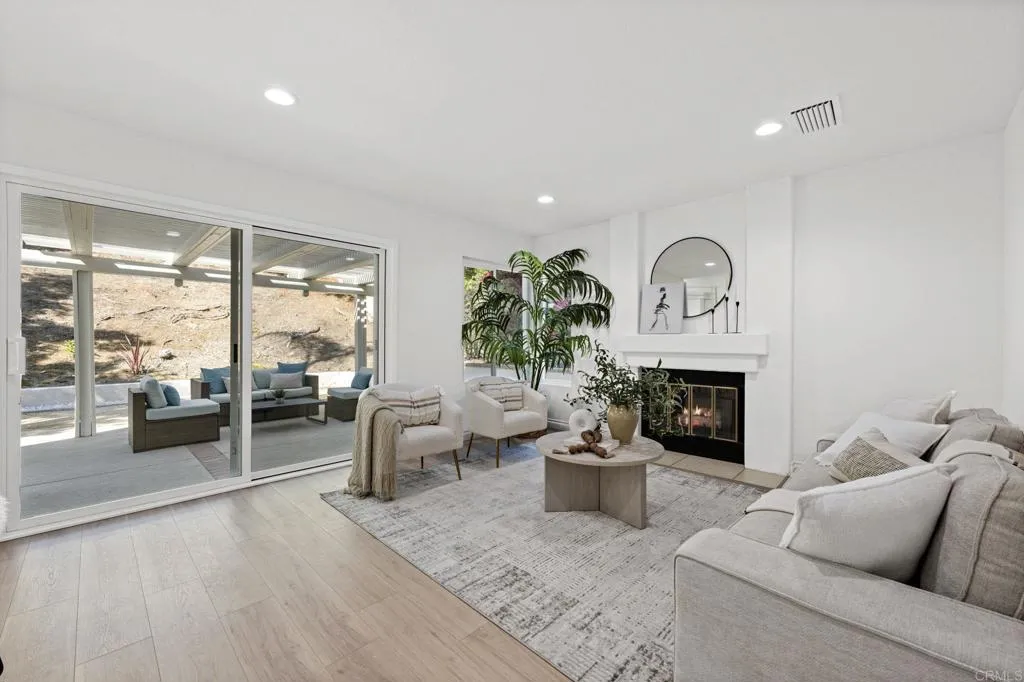 https://cdn.realtyfeed.com/cdn/127/306456970/d1ad4596c1d87d5b2c3b0e89872e7e65.webp