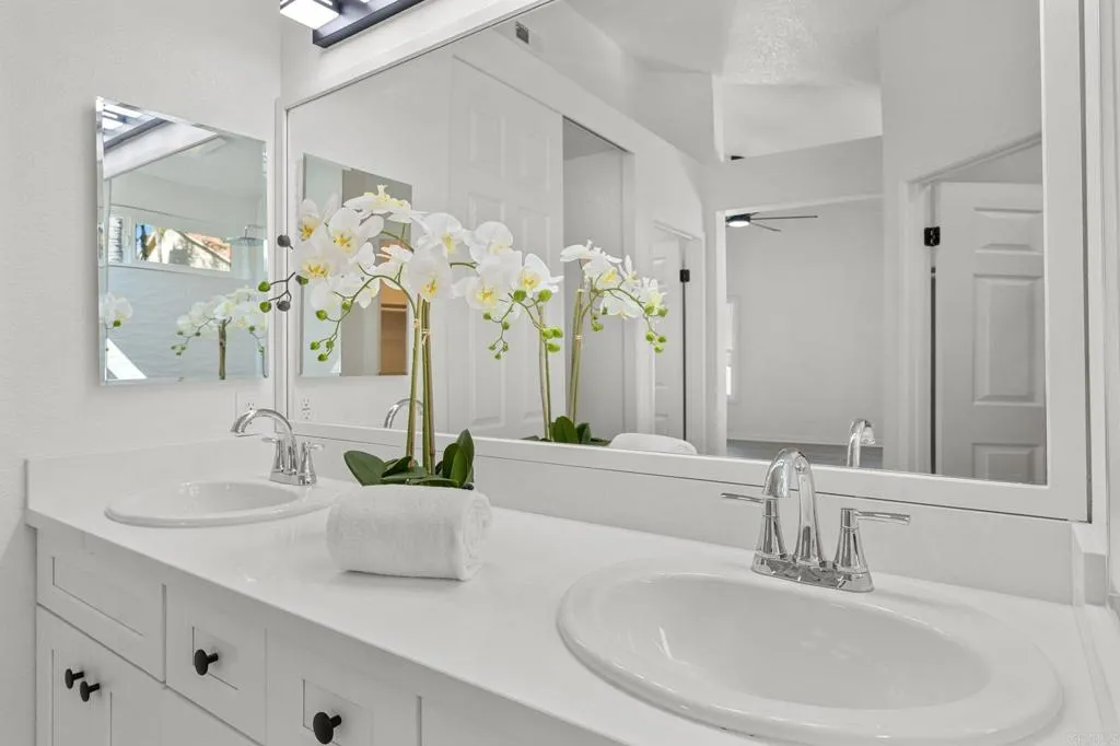 https://cdn.realtyfeed.com/cdn/127/306456970/e8fa0f90383b792d1adf9b76b1a24272.webp