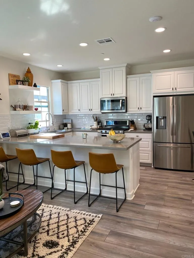 Photo #6: PTP2504086 Listing 