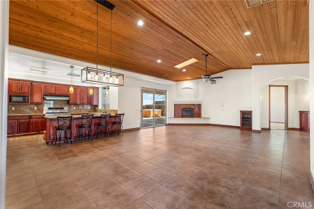 Yucca Valley, CA 92284