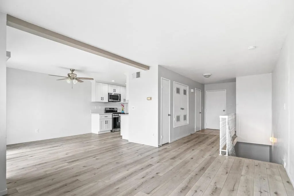 https://cdn.realtyfeed.com/cdn/127/306457326/b954ef4728d55493b63c9777154f9cbe.webp