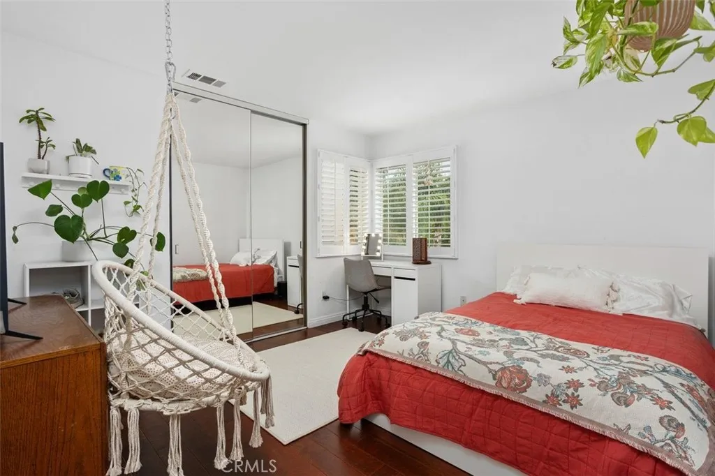 https://cdn.realtyfeed.com/cdn/127/306457347/0cba98339a54ccfa99c3478caa3d7ad3.webp