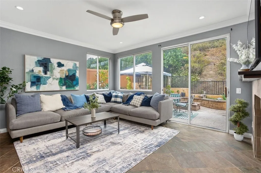 https://cdn.realtyfeed.com/cdn/127/306457347/1bbbce7a2ffca46b9c638075229aa74e.webp