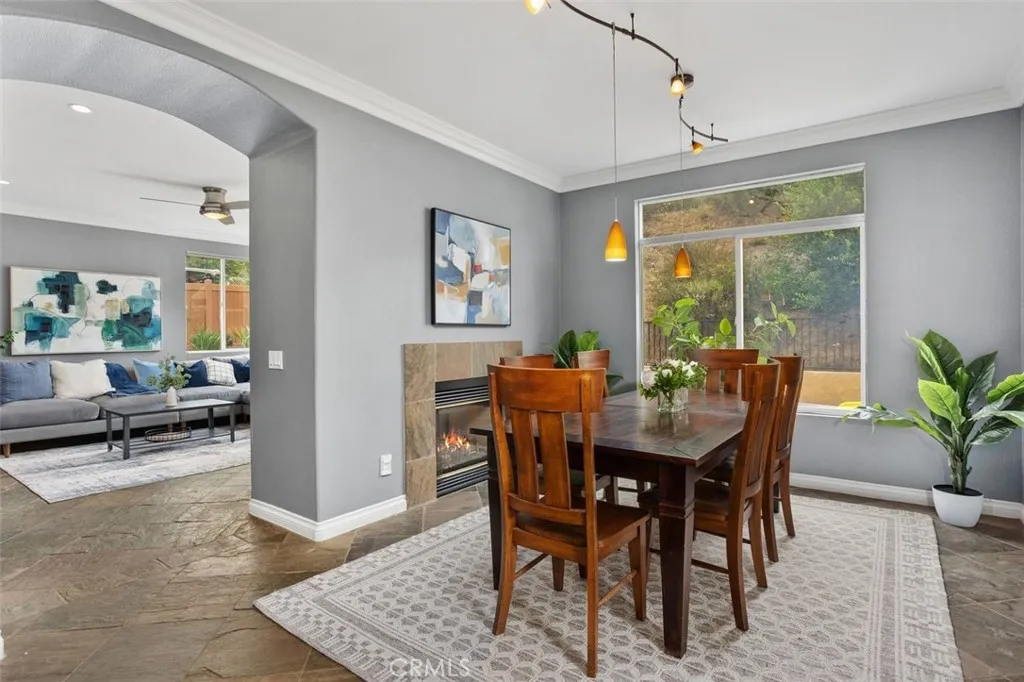 https://cdn.realtyfeed.com/cdn/127/306457347/4b74b69528e3f900ebd5c77ce8c5136e.webp