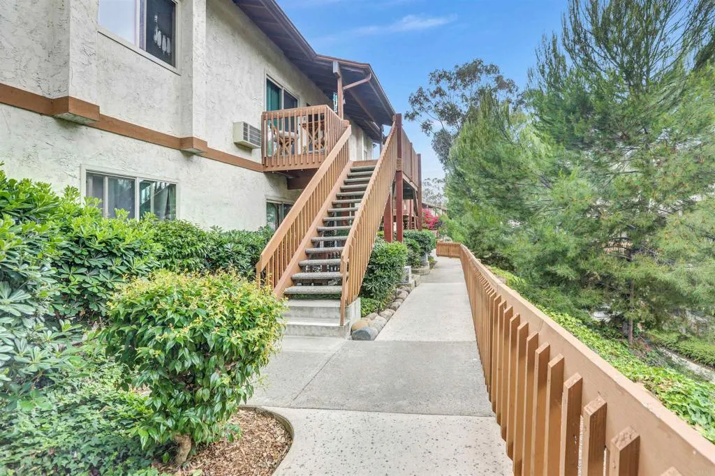 https://cdn.realtyfeed.com/cdn/127/306457420/313cddb2be9e7a5f391a03abb77a0144.webp