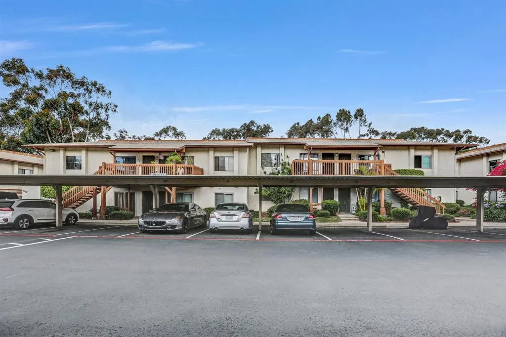 https://cdn.realtyfeed.com/cdn/127/306457420/7d15c5aea14678f168e7a99c7e75aa95.webp