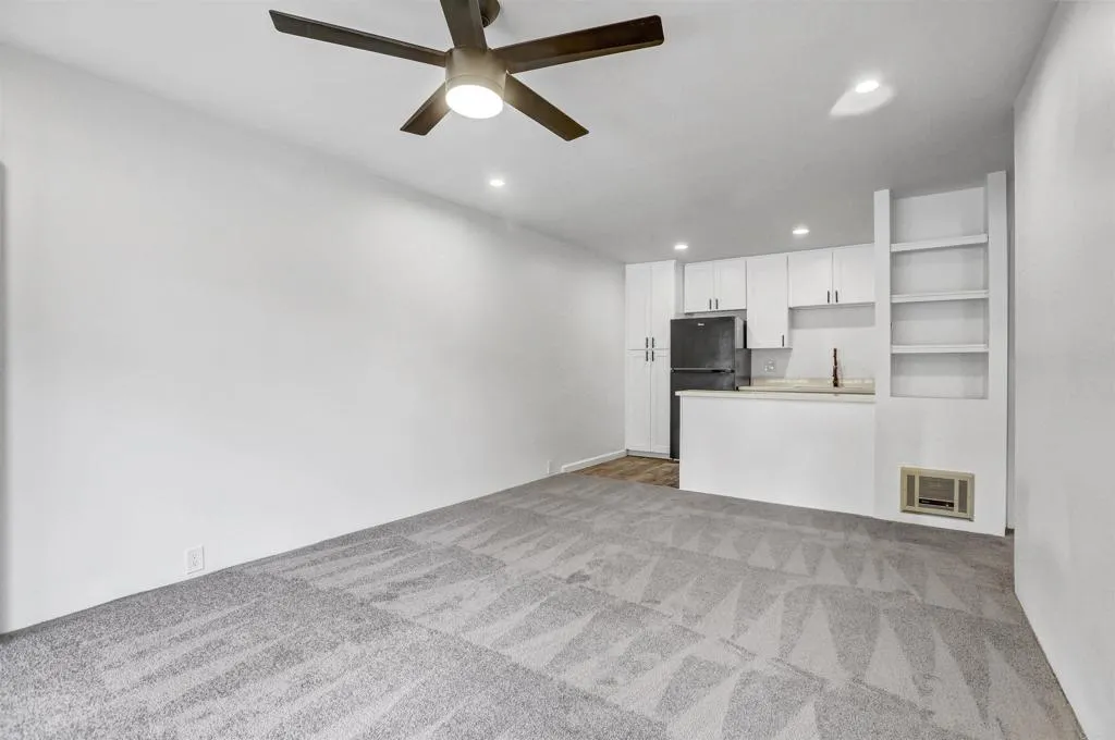 Photo #5: PTP2504097 Listing 