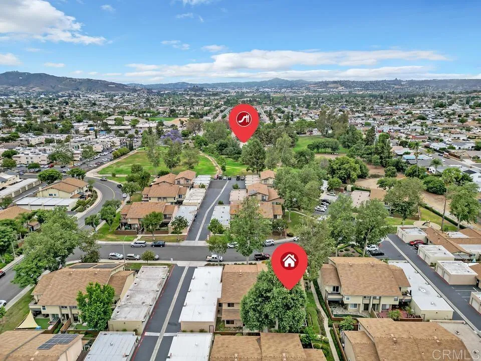 https://cdn.realtyfeed.com/cdn/127/306458181/16ff59e1c19d1fe2d80d2b2ddbdd35b4.webp