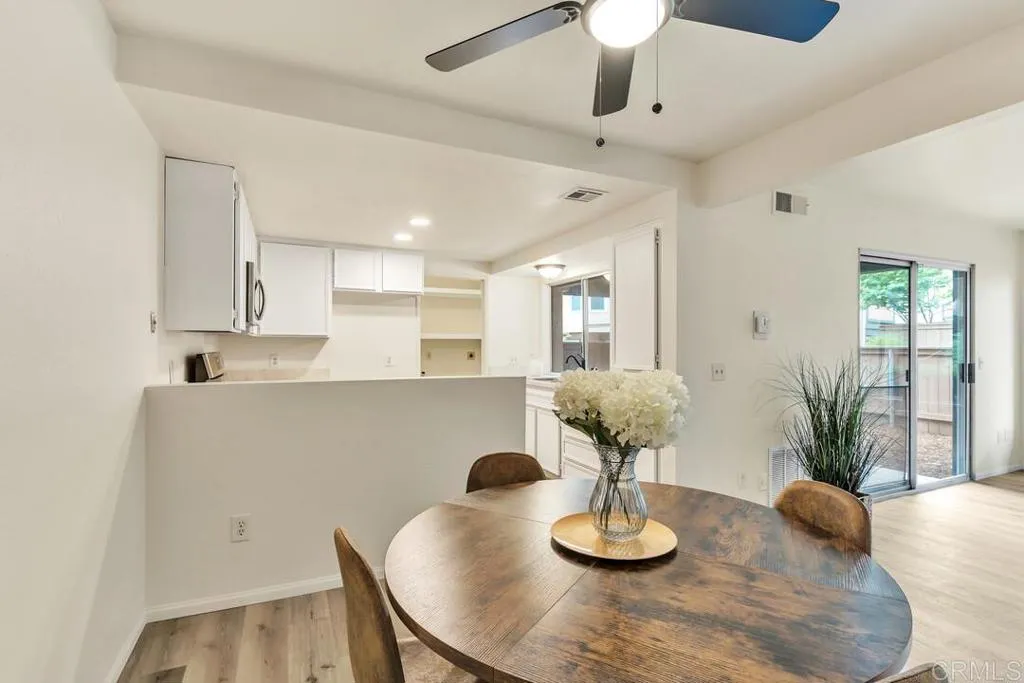 https://cdn.realtyfeed.com/cdn/127/306458181/409fcea1c68d345c3699c22120dec82f.webp